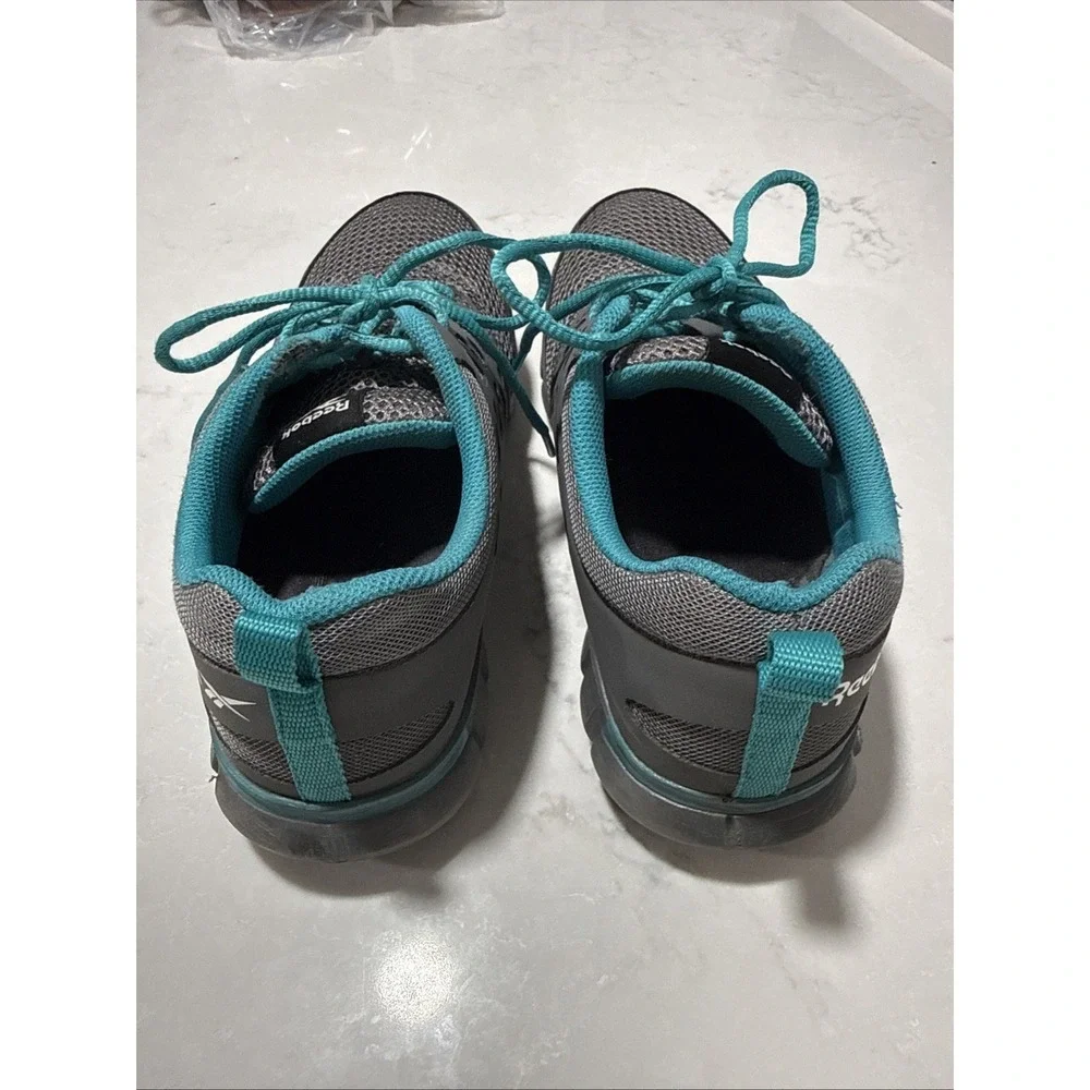 REEBOK WOMENS SAFETY TOE WORK SHOES ALLOY TOE SZ. 9.5 M NEW WITHOUT BOX